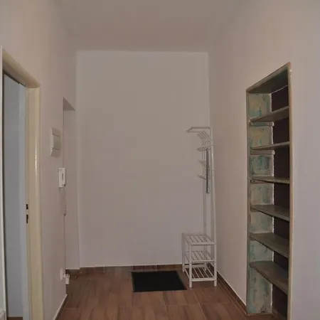 Διαμέρισμα Thistle C 1